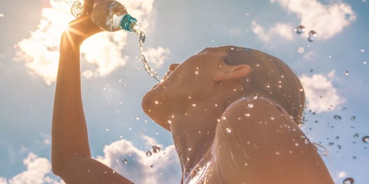 Se mantienen las temperaturas calurosas en la República Dominicana a pesar de las lluvias