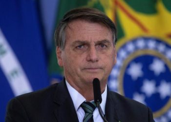 Bolsonaro, desde Florida, condena asalto de sus seguidores