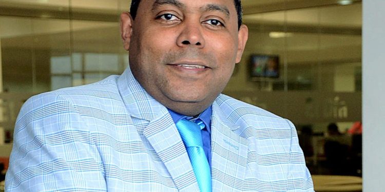 Fausto Polanco, expresidente de Acroarte en cuidados intensivos