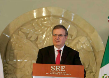 Gobierno de México lamenta retiro de embajador de Perú