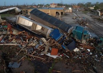 Sube a 26 cifra de muertos por tornados en Misisipi y Alabama, EEUU