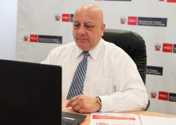 Ministro de Trabajo en Perú bajo investigación por supuesta corrupción