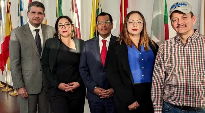 Expresos nicaragüenses viajan a Ginebra para denunciar la represión de Ortega
