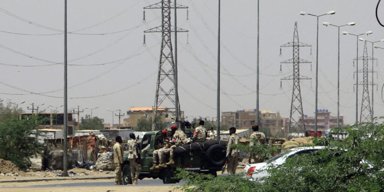 África: enfrentamiento entre militares deja al menos tres civiles muertos