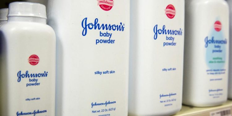 Johnson & Johnson pagará 8.900 millones de dólares para cerrar demandas por su talco ‘cancerígeno’