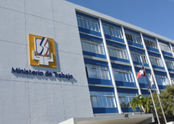 “Aumento al salario mínimo es de un 19%”, reitera el Ministerio de Trabajo en RD