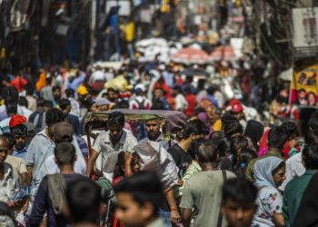 La India podría superar a China en números de habitantes para Junio, según la ONU