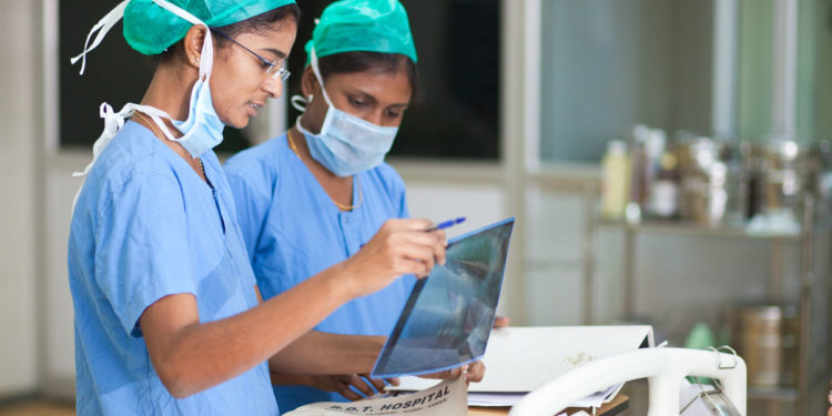 Carencia de médicos se vive en varios pueblos de la República Dominicana