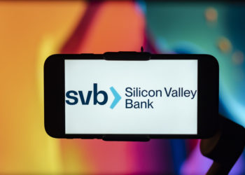 ¡En dos días! El Silicon Valley Bank pierde 80 % de sus depósitos
