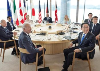 EE.UU. y Reino Unido anuncian más sanciones contra Rusia en cumbre del G7