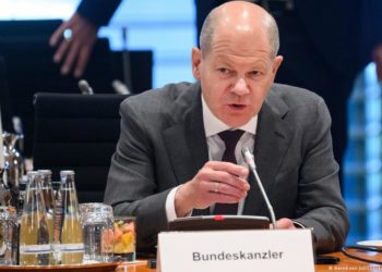 Alemania cierra negociación para financiar acogida de refugiados