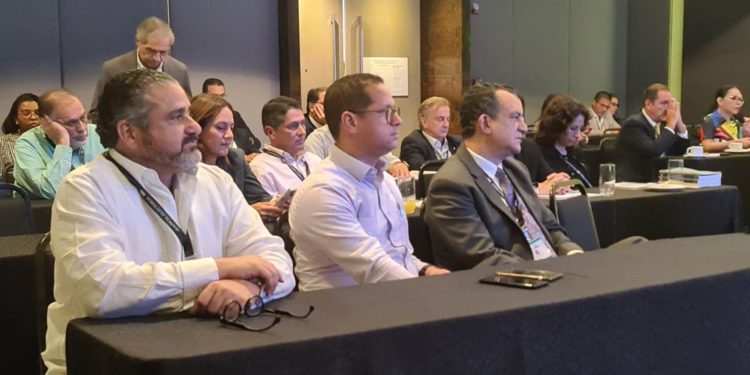 Delegación de la JCE participó como observadora en las elecciones de Paraguay