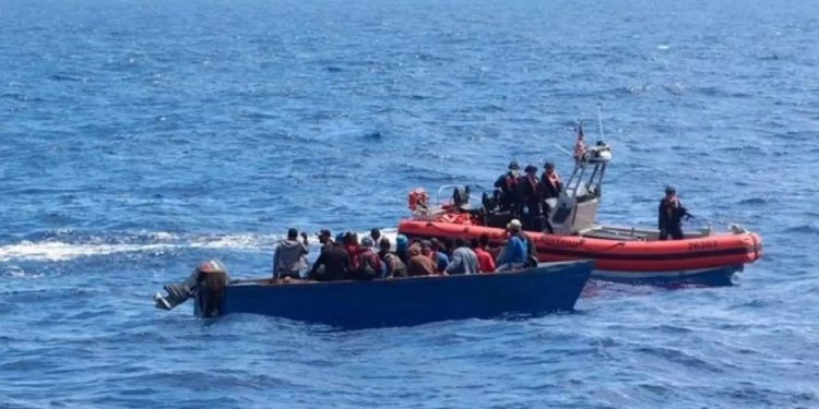 Repatrían a más de 30 inmigrantes dominicanos con destino hacia PR
