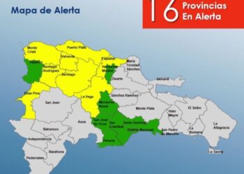 COE mantiene 16 provincias en alerta por vaguada en República Dominicana