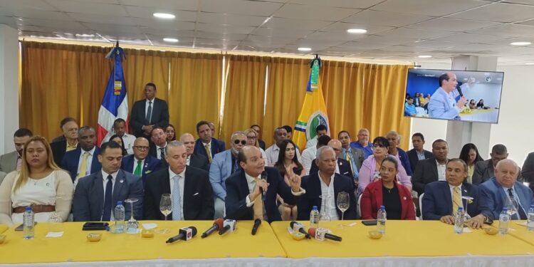 «Sin compromiso ni cola que le pise»: Ramfis Trujillo anuncia Asamblea del PED