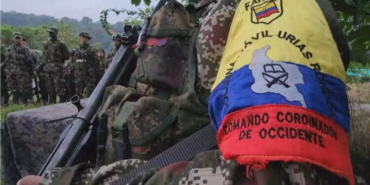 Justicia de Colombia levanta órdenes de captura de 19 miembros de las disidencias de las FARC