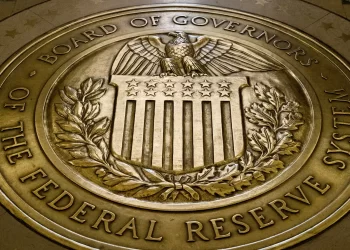 Fuga de 78.000 millones de dólares sacude al sistema bancario de EE.UU