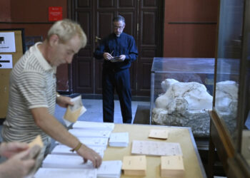 España celebra este domingo elecciones generales anticipadas