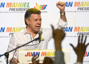 Justicia de Colombia señala al expresidente Santos de recibir dinero de Odebrecht para su campaña