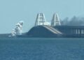 Rusia repele ataque ucraniano con misiles contra el puente de Crimea.jpeg 660x330 1 Rusia destruye 2 misiles ucranianos cerca del puente de Crimea