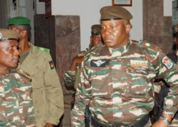 Senado nigeriano rechaza petición de intervención militar en Níger