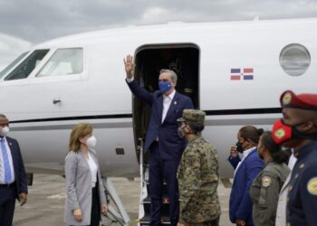 Abinader justifica cierre de frontera con Haití