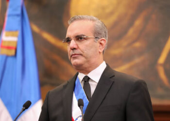 Presidente Abinader ordena impedir entrada al país a 9 ciudadanos haitianos