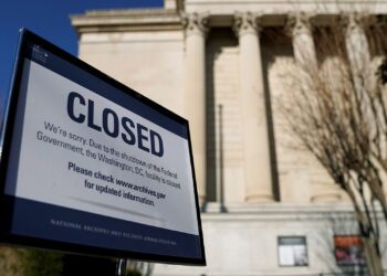72 horas cruciales para evitar el “cierre del gobierno” en EE.UU. ¿A quién afectaría?