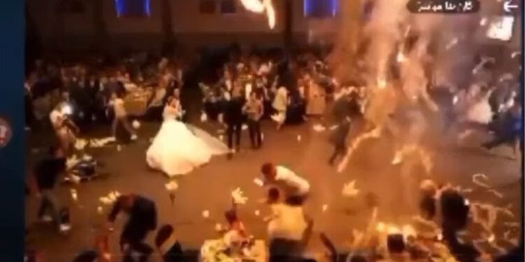 114 muertos y más de 200 heridos en Irak tras incendiarse salón de bodas