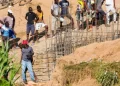 WhatsApp Image 2023 09 15 at 10.19.52 AM 1 696x464 1 ¡Desafiando a RD! Haitianos siguen construcción de canal en río Masacre