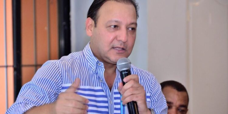 Luego de choque en Metro, Abel Martínez advierte Abinader «dejará el país en 4 blocks»