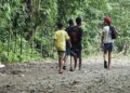 ninosdarien La selva del Darién alcanza cifra récord de menores migrando