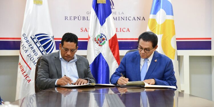 Firman acuerdo para asegurar calidad de los productos adquiridos por el Estado dominicano