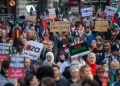 fotonoticia 20231014174101 420 Miles protestan en apoyo a Palestina en Londres