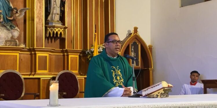 Arrestan a otro sacerdote nicaragüense por traición a la patria