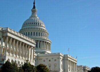 Senado de EE.UU. votará la solicitud de Biden de ayudar a Ucrania e Israel el 4 de diciembre