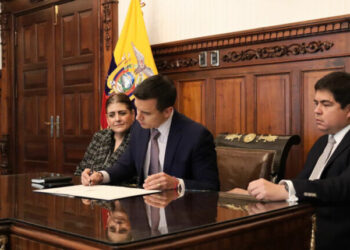 ¡Por la juventud y los niños! Presidente Noboa elimina la tabla de drogas en Ecuador 