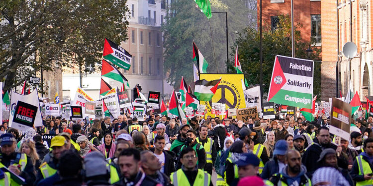 Más de 800.000 personas marchan en Londres en apoyo a Palestina