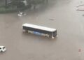 ARCHI 1038987 Calles de Uruguay se convierten en ríos tras lluvias torrenciales 