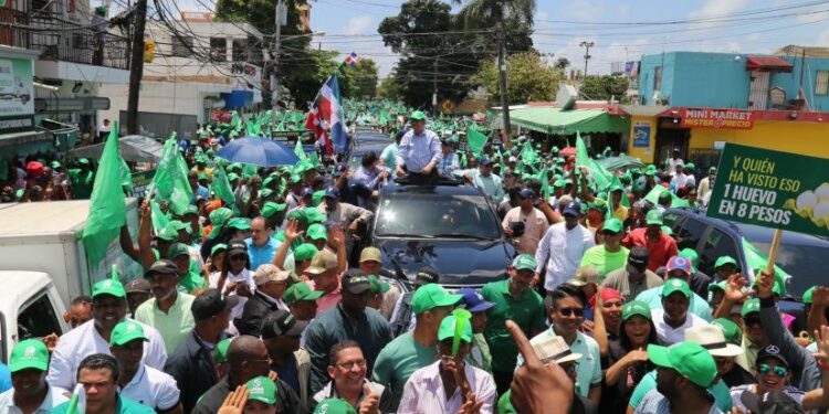 Leonel encabezará caravanas y proclamaciones en el norte del país este fin de semana