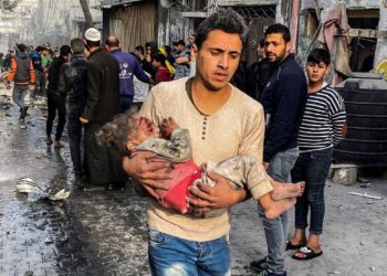 En tan solo 48 días más de 5.300 niños palestinos han muerto por bombardeos en Gaza