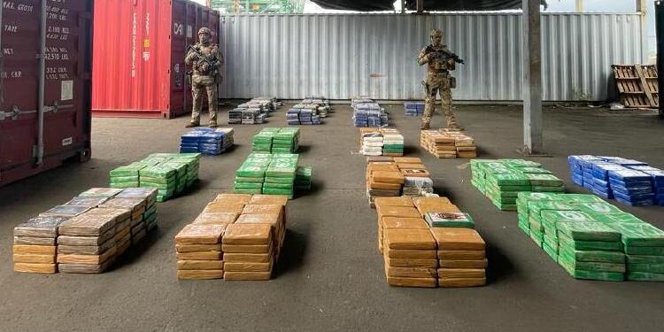 Panamá incauta más de 900 paquetes de droga destinados a Finlandia