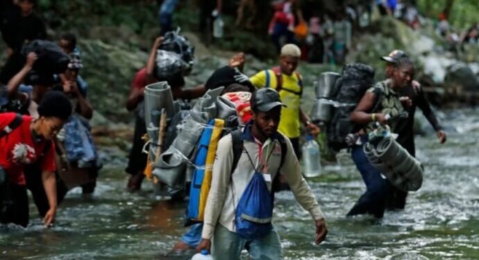 Más de 46.000 haitianos cruzaron la selva del Darién en 2023 rumbo a EE.UU