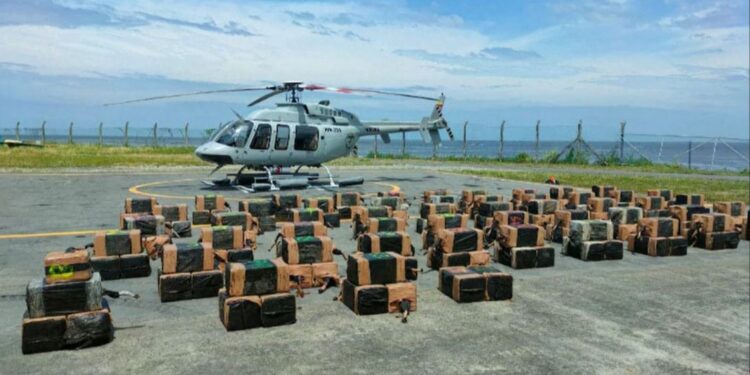 ¡Golpe al narco! Incautan cerca de 22 toneladas de cocaína en Ecuador 