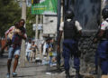 AP23062807016047 ¡Haití declara toque de queda! Llaman a Policía utilizar todos los medios para hacer cumplirlo 