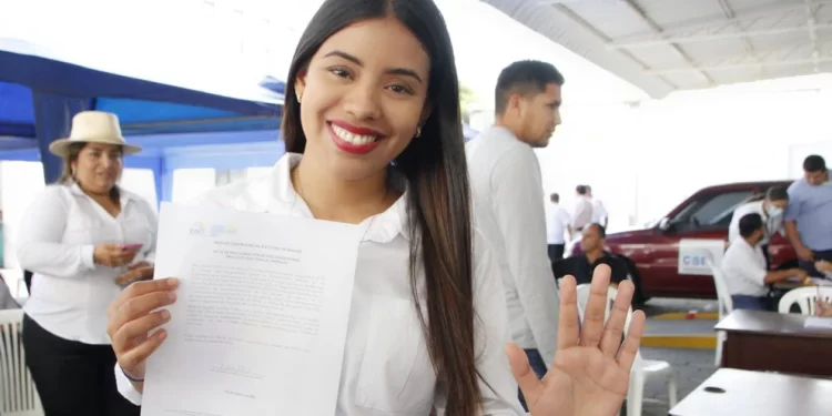 Tragedia en Ecuador: Matan a tiros a la alcaldesa más joven del país 