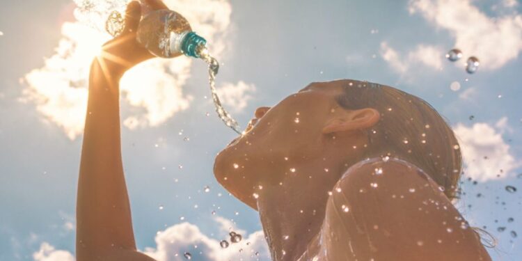 ¡Toma mucha agüita hoy! Se prevé un sábado soleado y caluroso 