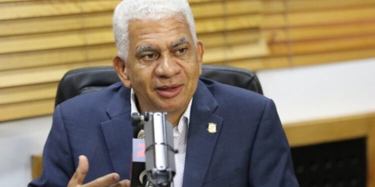 Ricardo De los Santos: Escenario político está marcado con resultados que dan 70% a Luis Abinader 