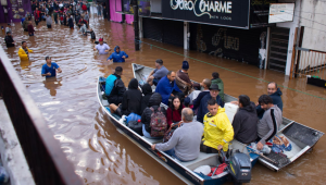 Aumenta a 83 el numero de muertos por las fuertes inundaciones en Brasil Aumenta a 83 el número de muertos por las fuertes inundaciones en Brasil