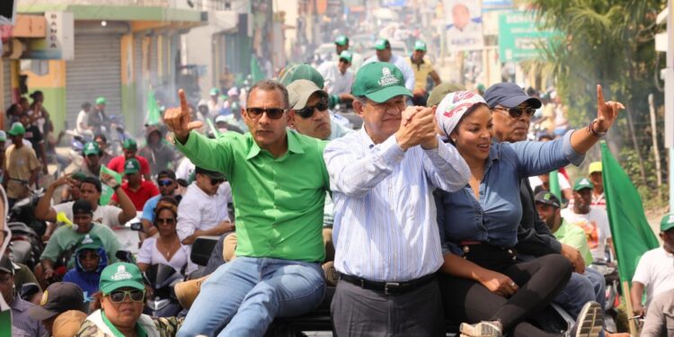 Leonel dice que el gobierno de Abinader ha sido de “popis’